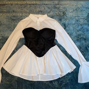 white button up w/ built in corset pleated at the bottom of top & end of sleeves